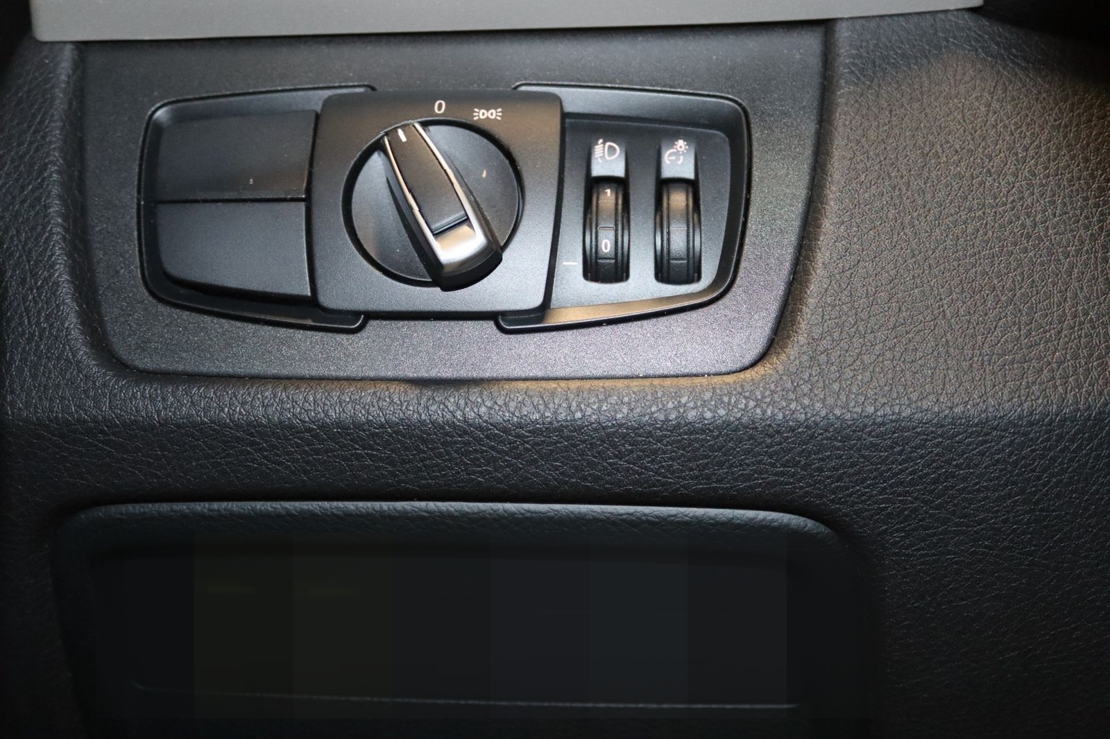 BMW 320d xDrive Advantage-Navi-Kamera-360°-AHK-LED- foto 18