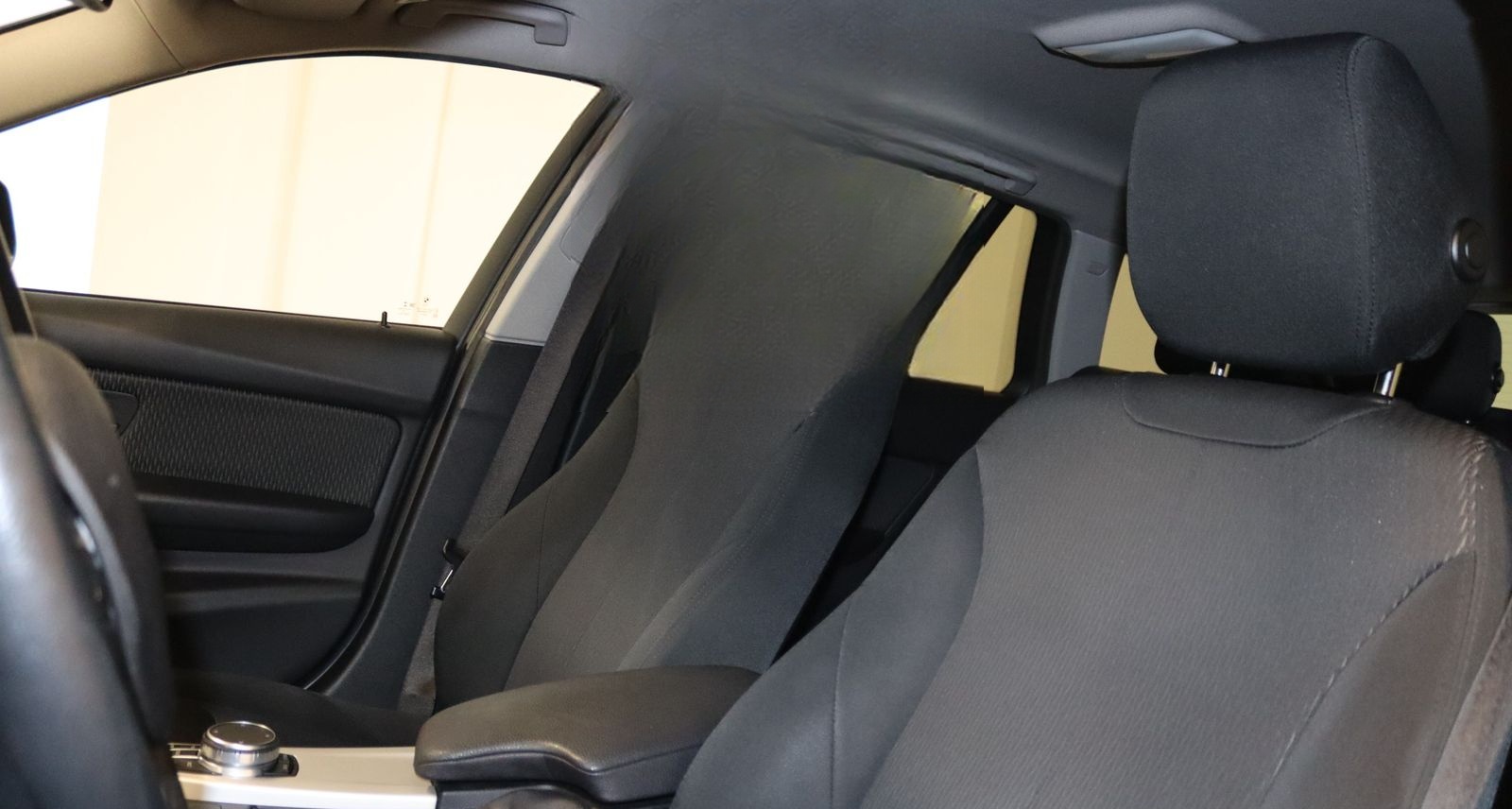 BMW 320d xDrive Advantage-Navi-Kamera-360°-AHK-LED- foto 9