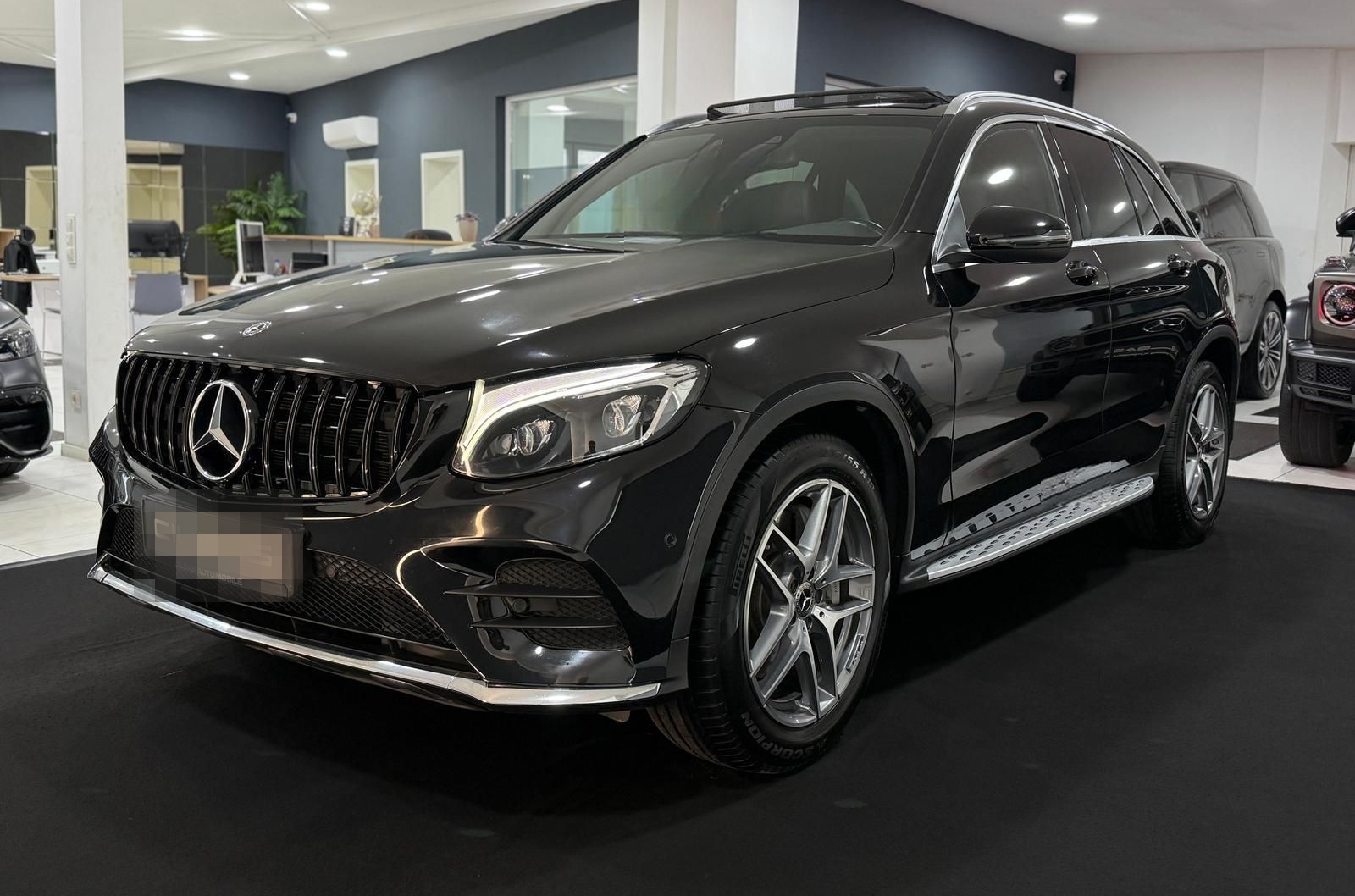 Mercedes-Benz GLC 220 d 4M AMG-Line *PANO*LED*AHK*AMBIENTE*DAB foto 2