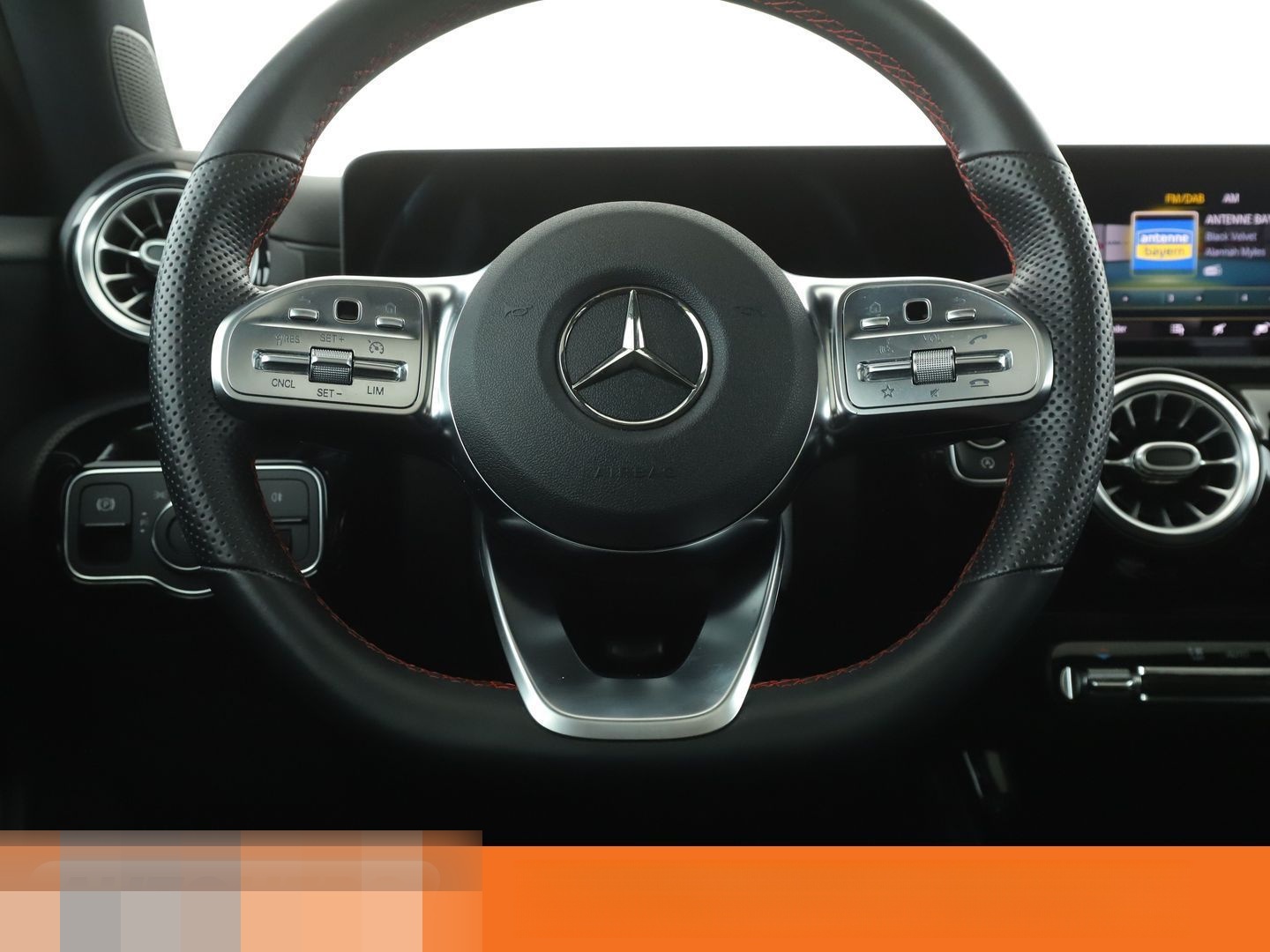 Mercedes-Benz A 220 d AMG Line Aut. *NAVI*LED*TEMPO*CAM* foto 19