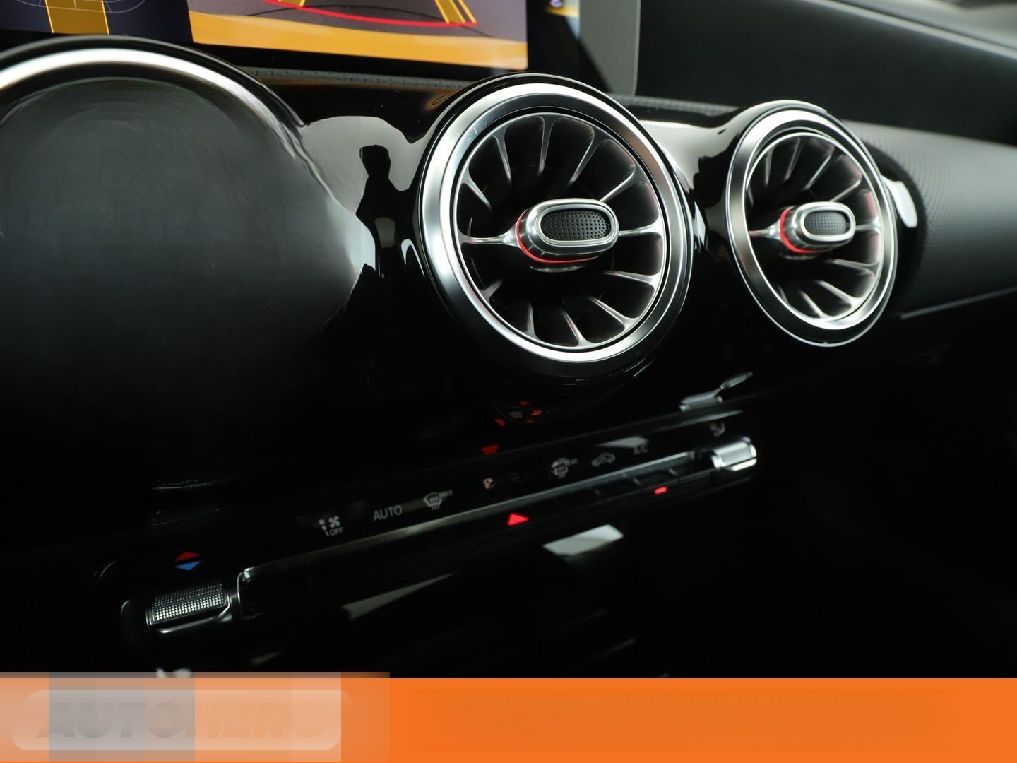 Mercedes-Benz A 220 d AMG Line Aut. *NAVI*LED*TEMPO*CAM* foto 24