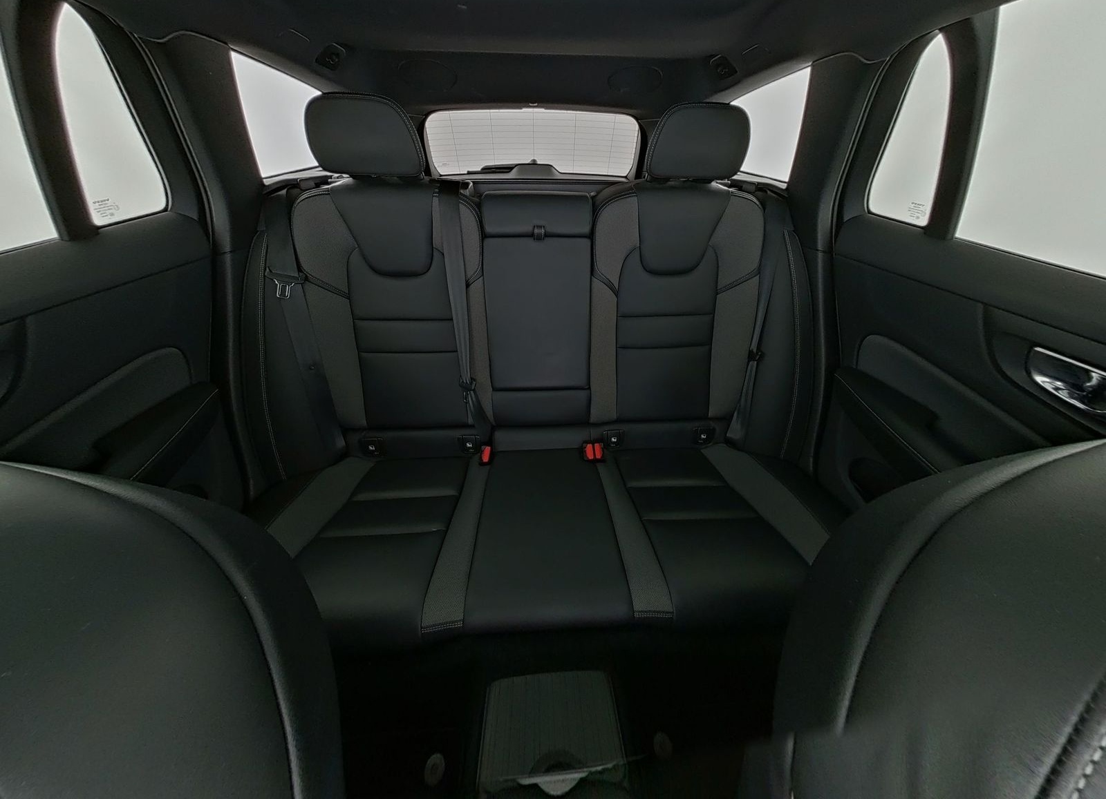 Volvo V60 R Design AWD Schiebedach|Kamera|LED|Kessy|SH foto 18