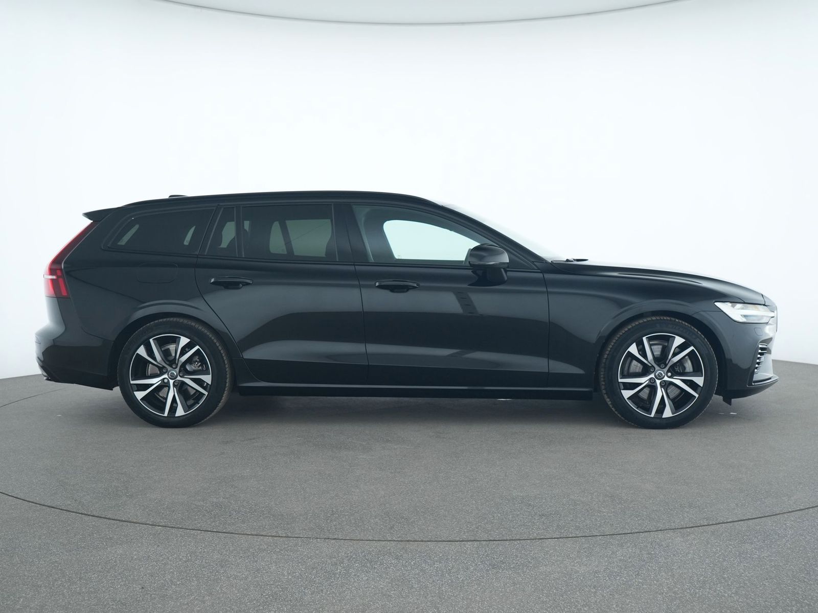 Volvo V60 R Design AWD Schiebedach|Kamera|LED|Kessy|SH foto 6