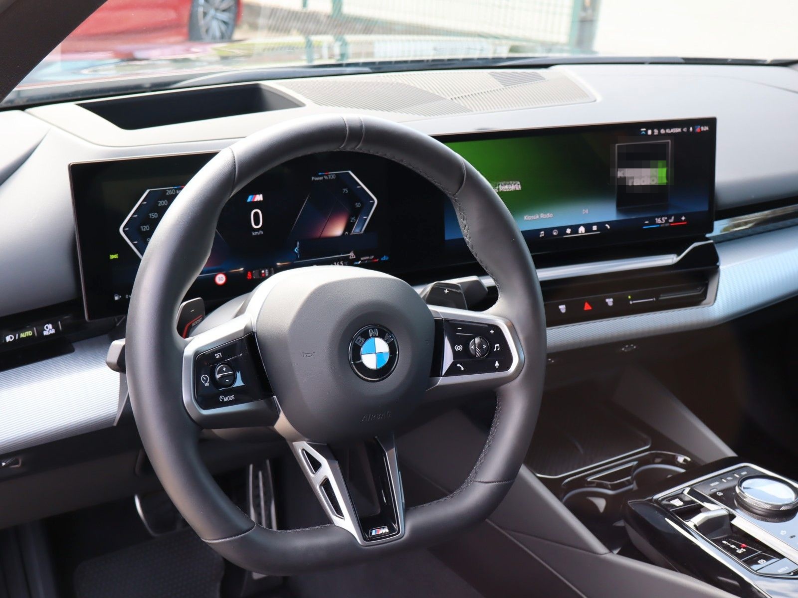 BMW 520d A  M Paket foto 13