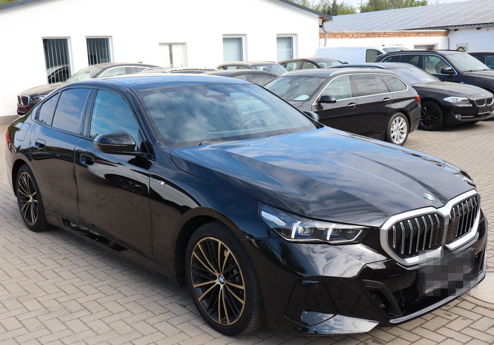 BMW 520d A  M Paket foto 14