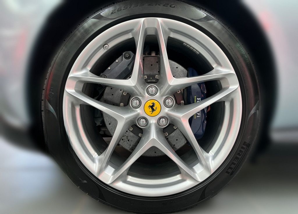 Ferrari Roma Grigio Alloy*Cioccolato*Magneride*Alcantara foto 11