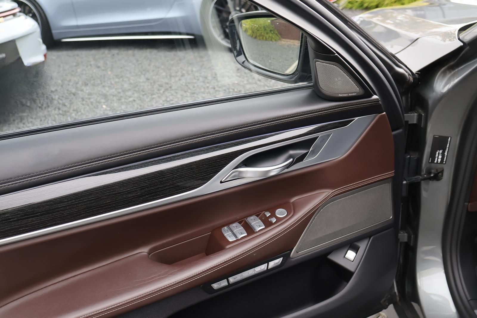 BMW 750 d xDrive M Sport-Massage-IntegralLenkung-LED foto 12