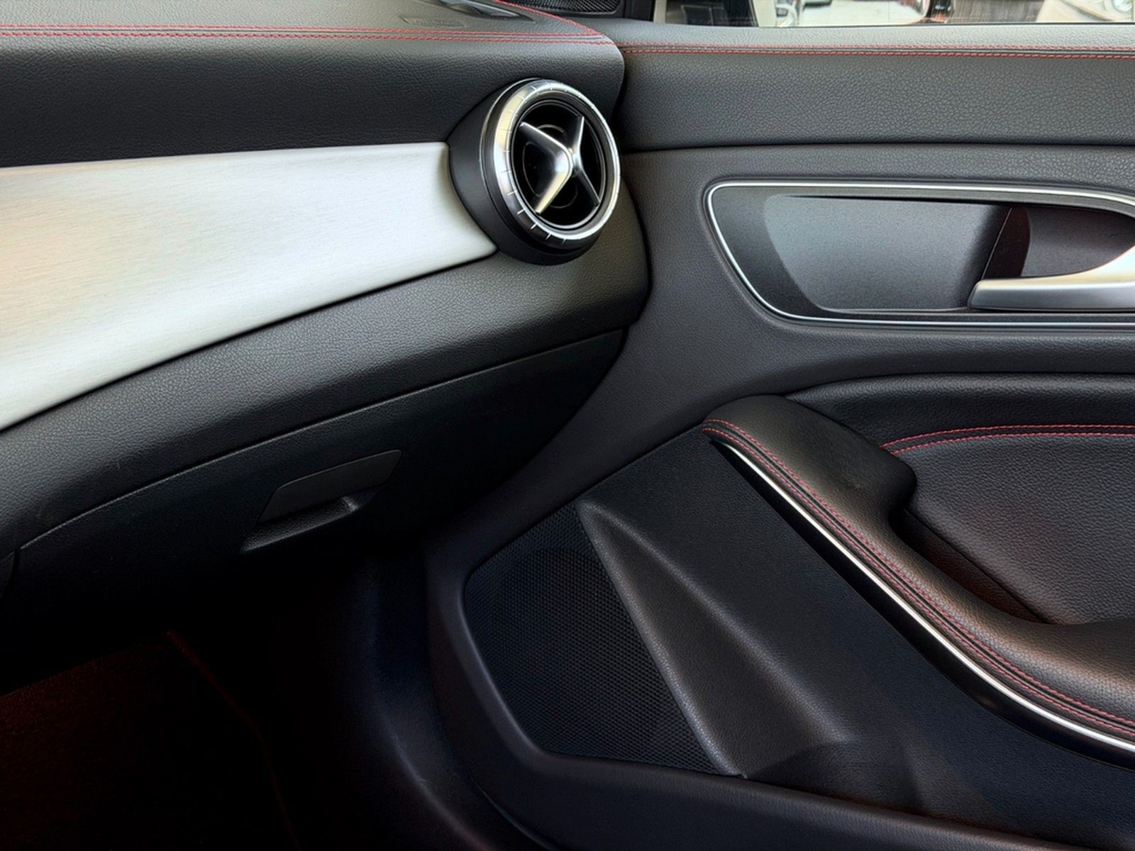 Mercedes-Benz CLA 200 SB*AMG-Exclusive*LED*NAVI*Memory*Panorma foto 29