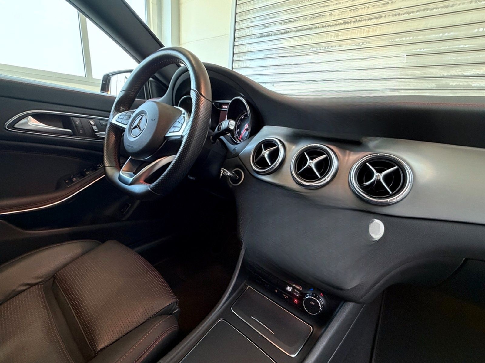 Mercedes-Benz CLA 200 SB*AMG-Exclusive*LED*NAVI*Memory*Panorma foto 36