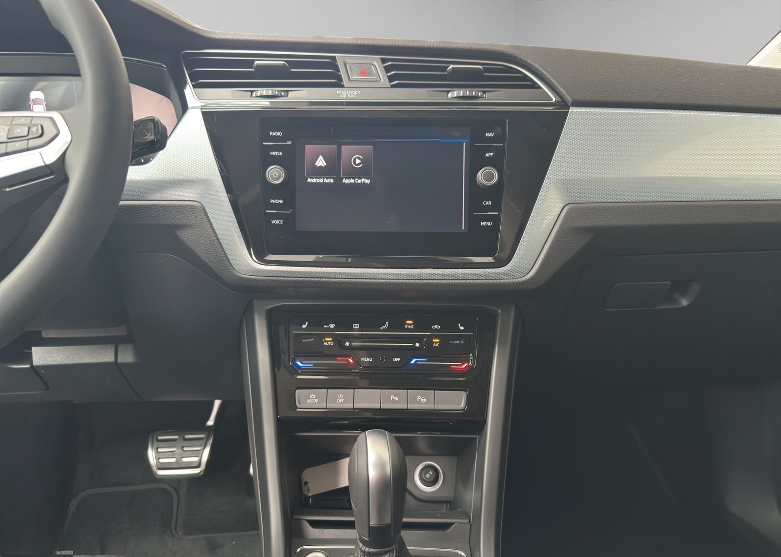 Volkswagen Touran 2.0 TDI DSG Goal AHK 7Sitz Matrix foto 7