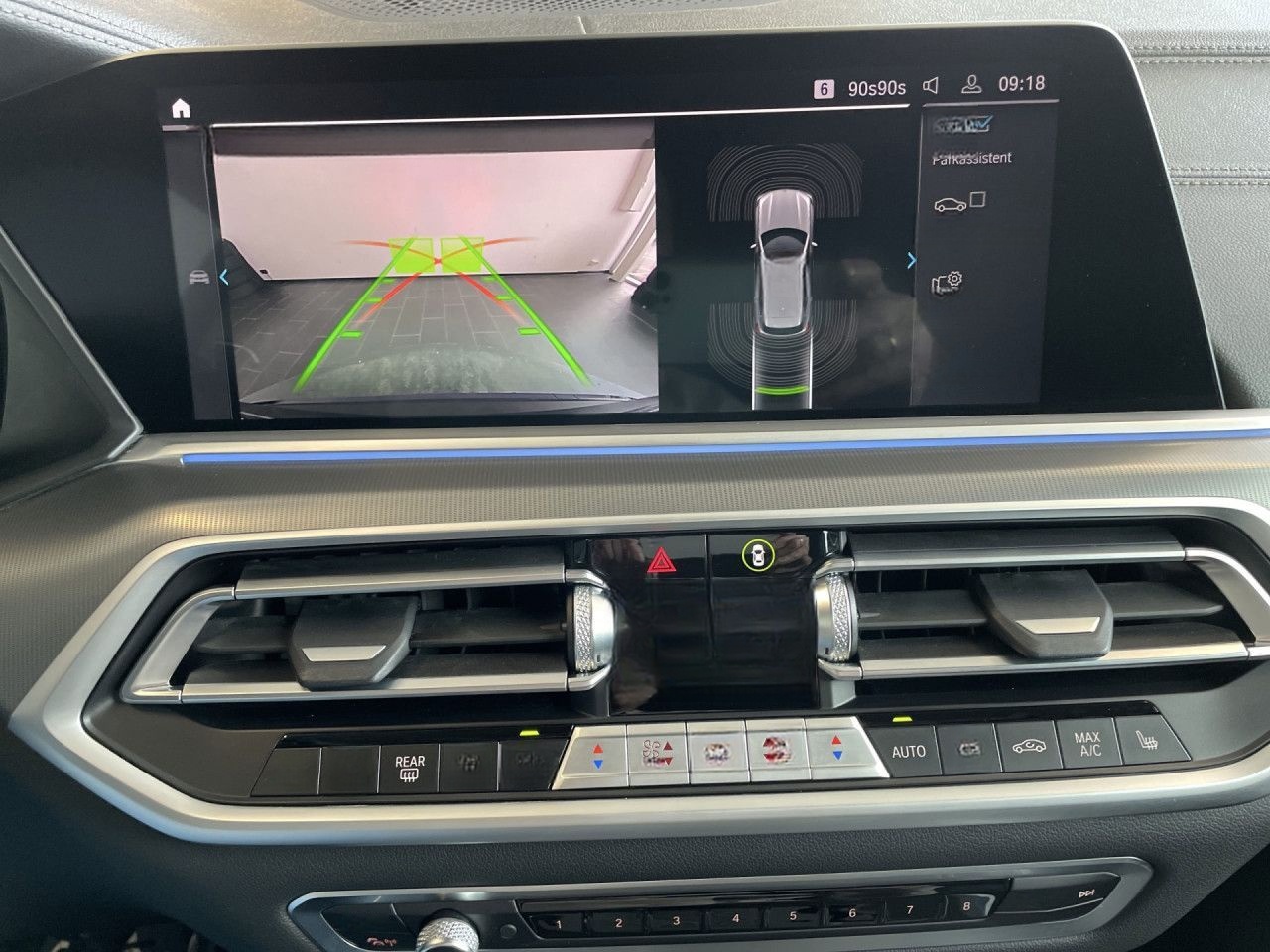 BMW X5 xD 45e xLine - AHK,Laser,Pano,HuD,DA,HiFi,RFK foto 14