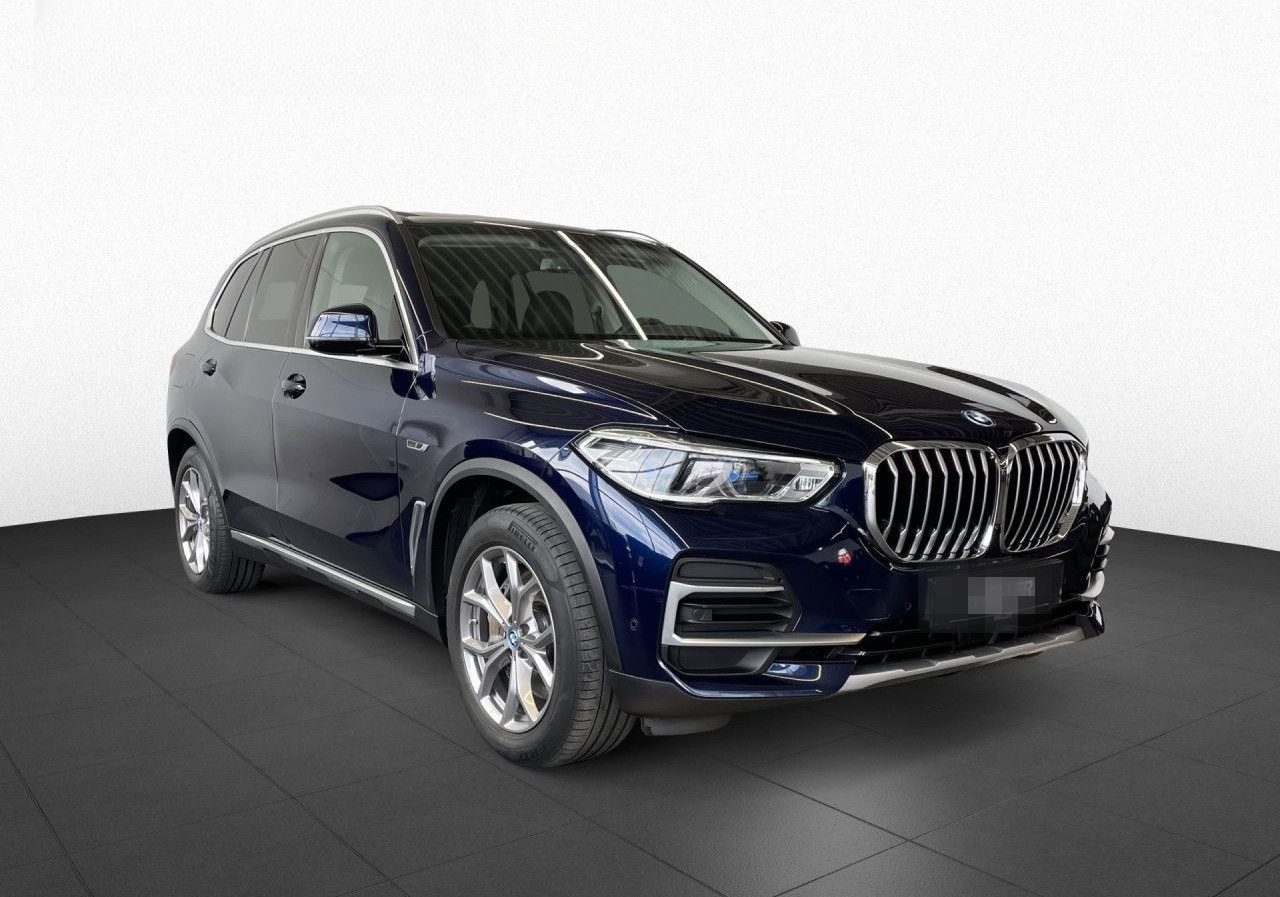 BMW X5 xD 45e xLine - AHK,Laser,Pano,HuD,DA,HiFi,RFK foto 4