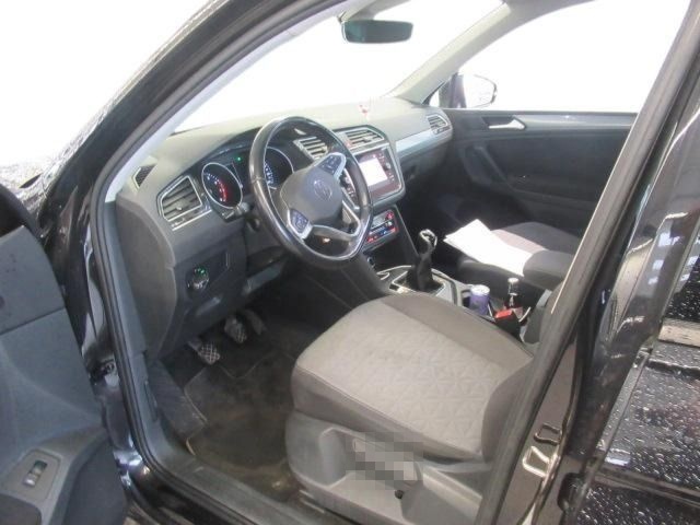 Volkswagen Tiguan 1.5 TSI Life *LED*Navi*Sitzheizung* foto 6