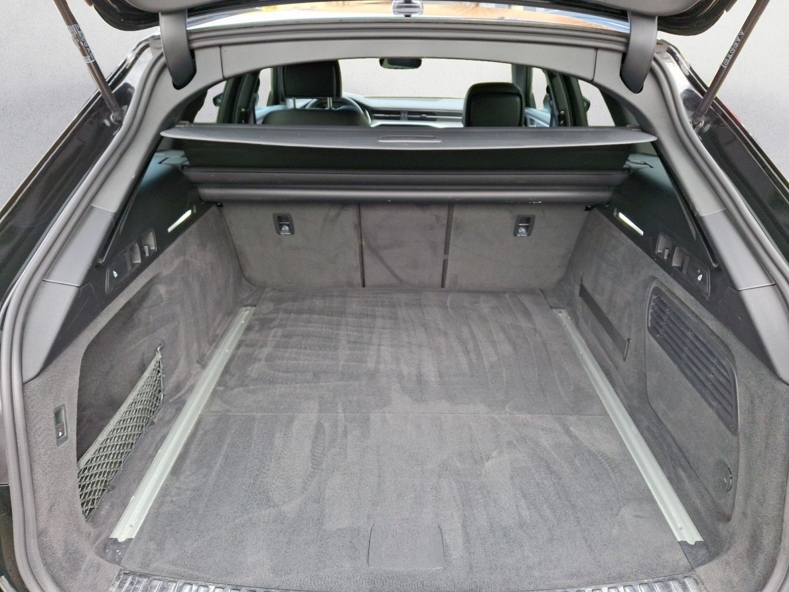 Audi A6 Avant sport 45 TFSI quattro S tronic foto 10