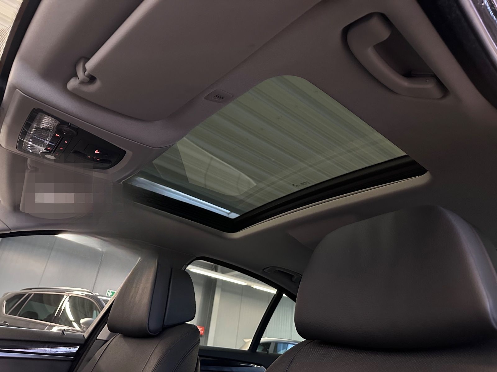 BMW 535d Lim xDrive Luxury Line /HUD/RFK/STHZ/SOFTCL foto 11