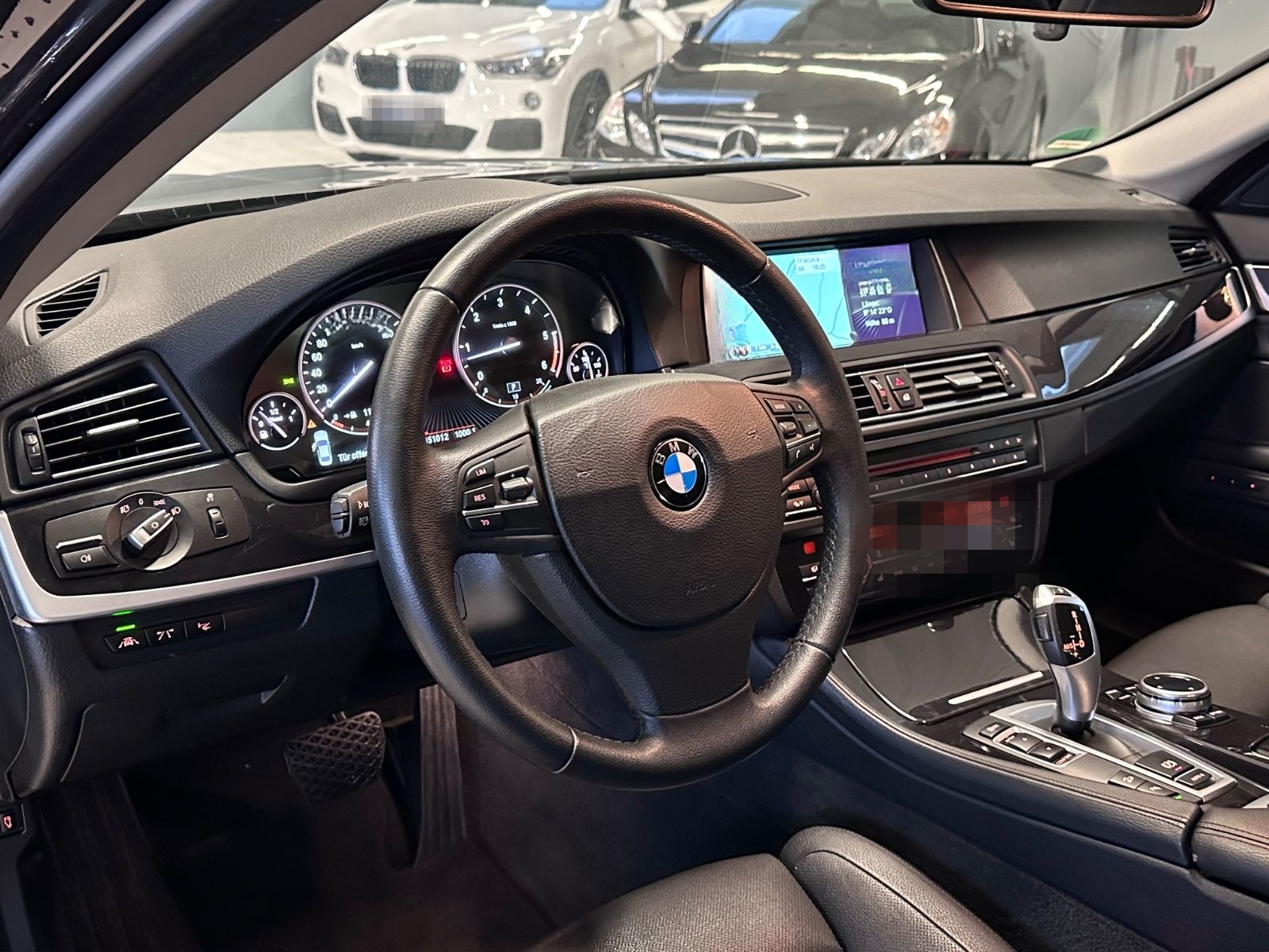 BMW 535d Lim xDrive Luxury Line /HUD/RFK/STHZ/SOFTCL foto 16