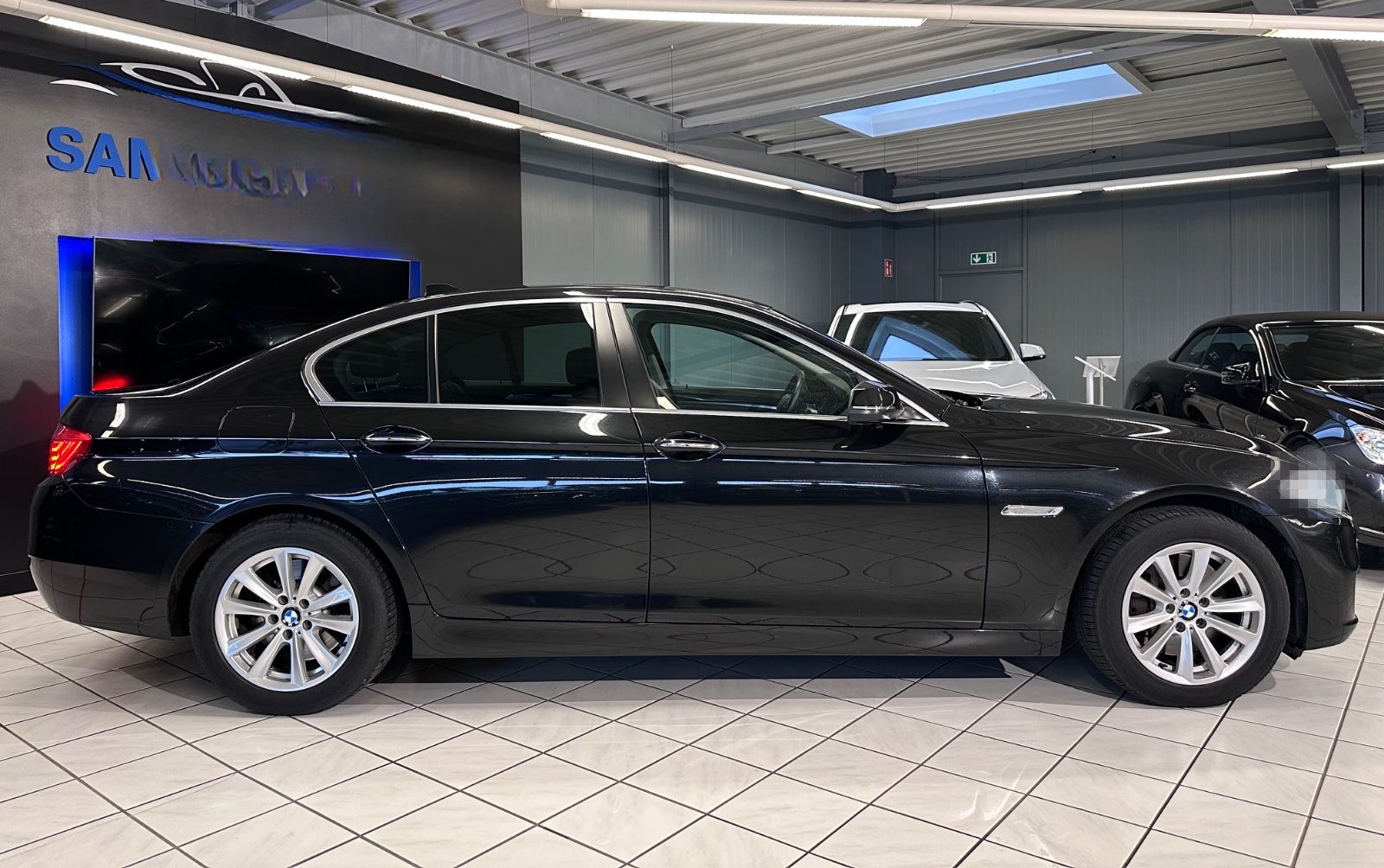 BMW 535d Lim xDrive Luxury Line /HUD/RFK/STHZ/SOFTCL foto 7