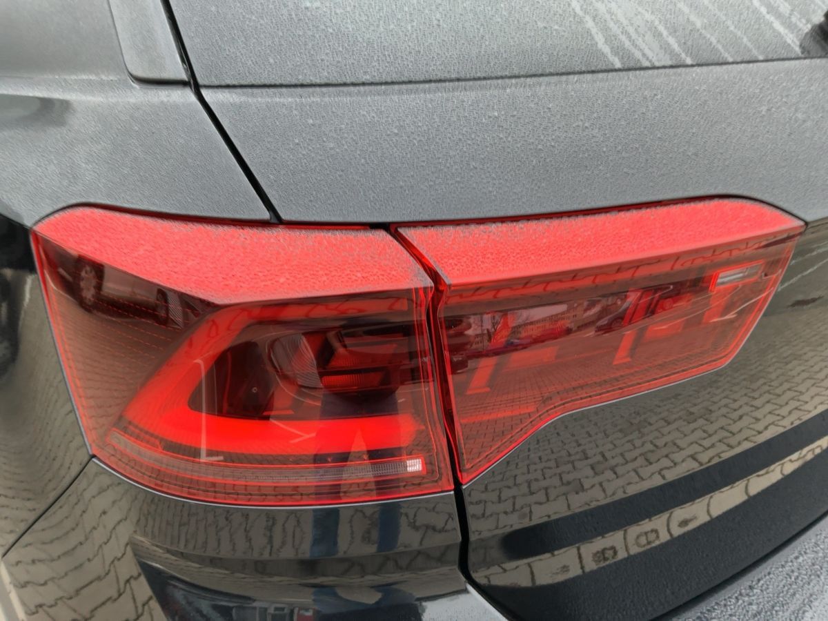 Volkswagen T-Roc 1.5 TSI DSG R-LINE LEDER+MATRIX+NAVI+BEATS foto 16