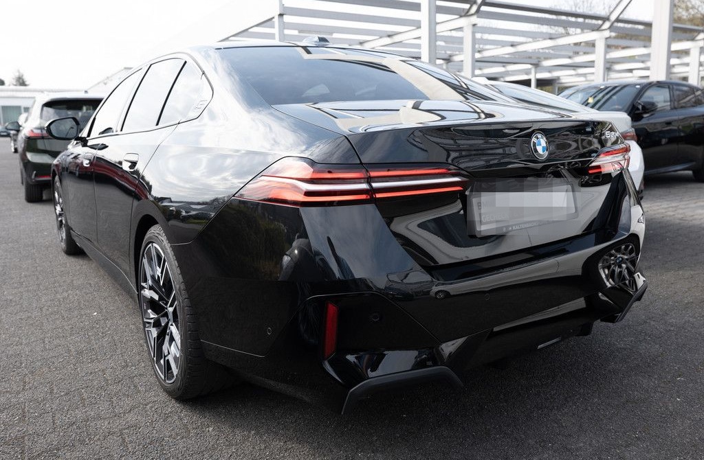 BMW 520d xDrive M-Sport STANDHZ HUD 360° LED ACC H/K foto 7
