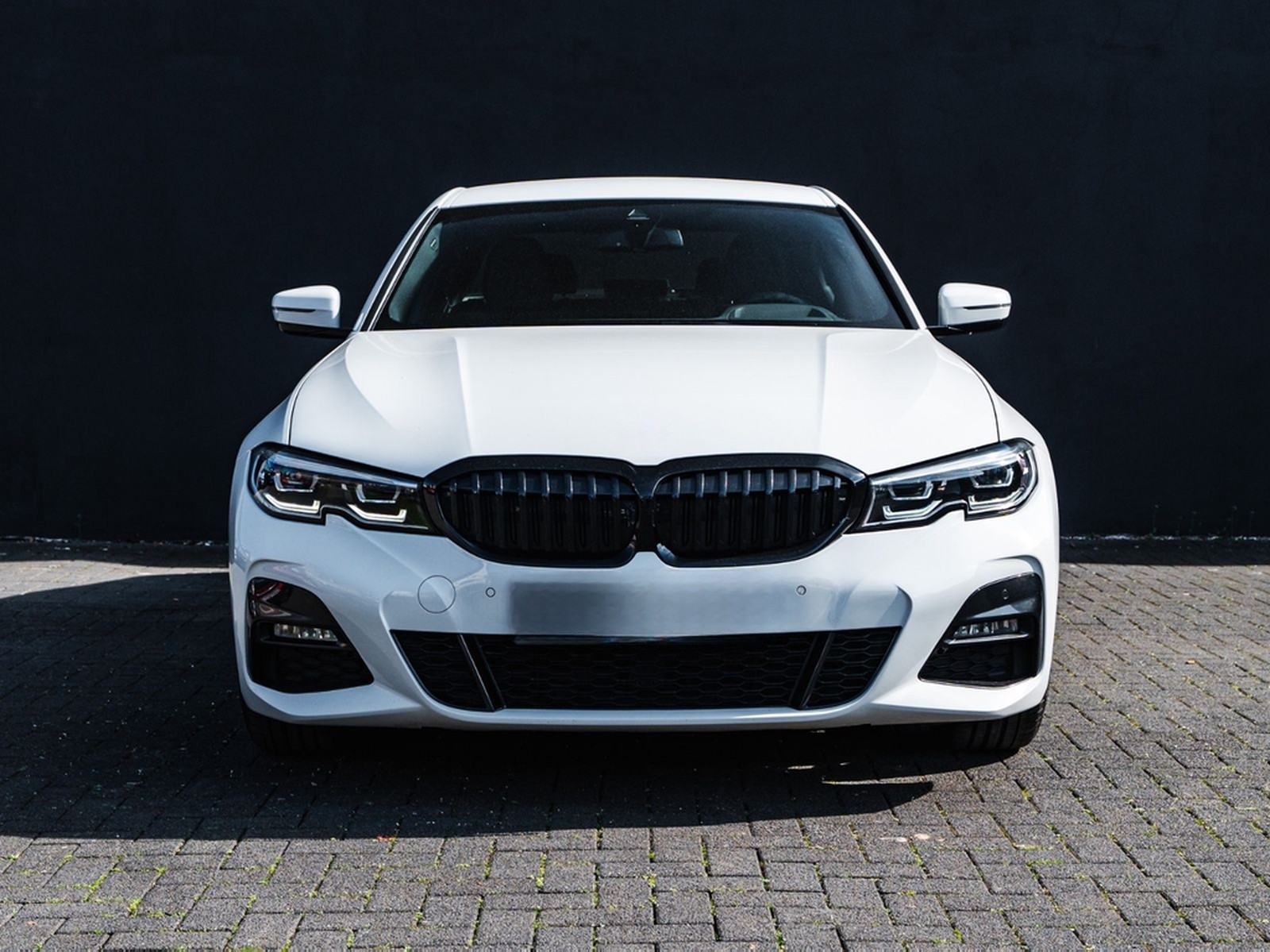 BMW 330 d xDr M Sport Leder NAVI LiCo foto 2