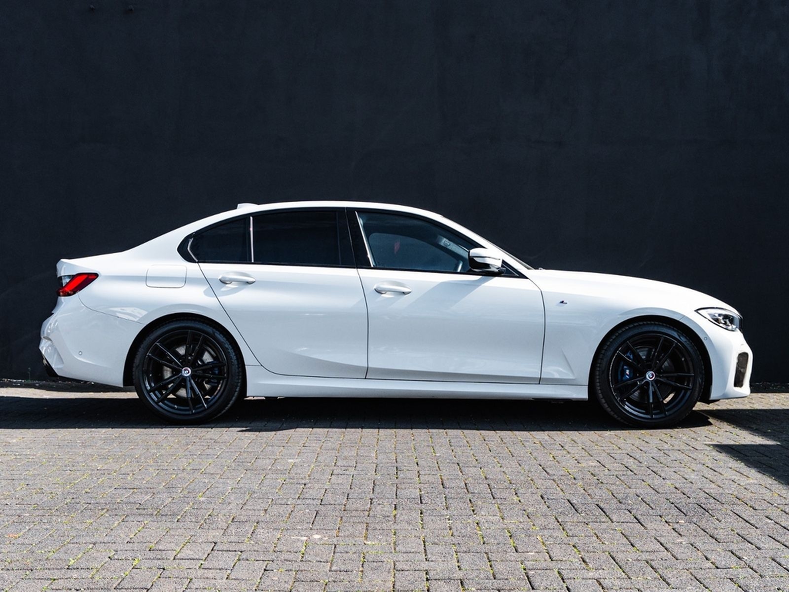 BMW 330 d xDr M Sport Leder NAVI LiCo foto 7