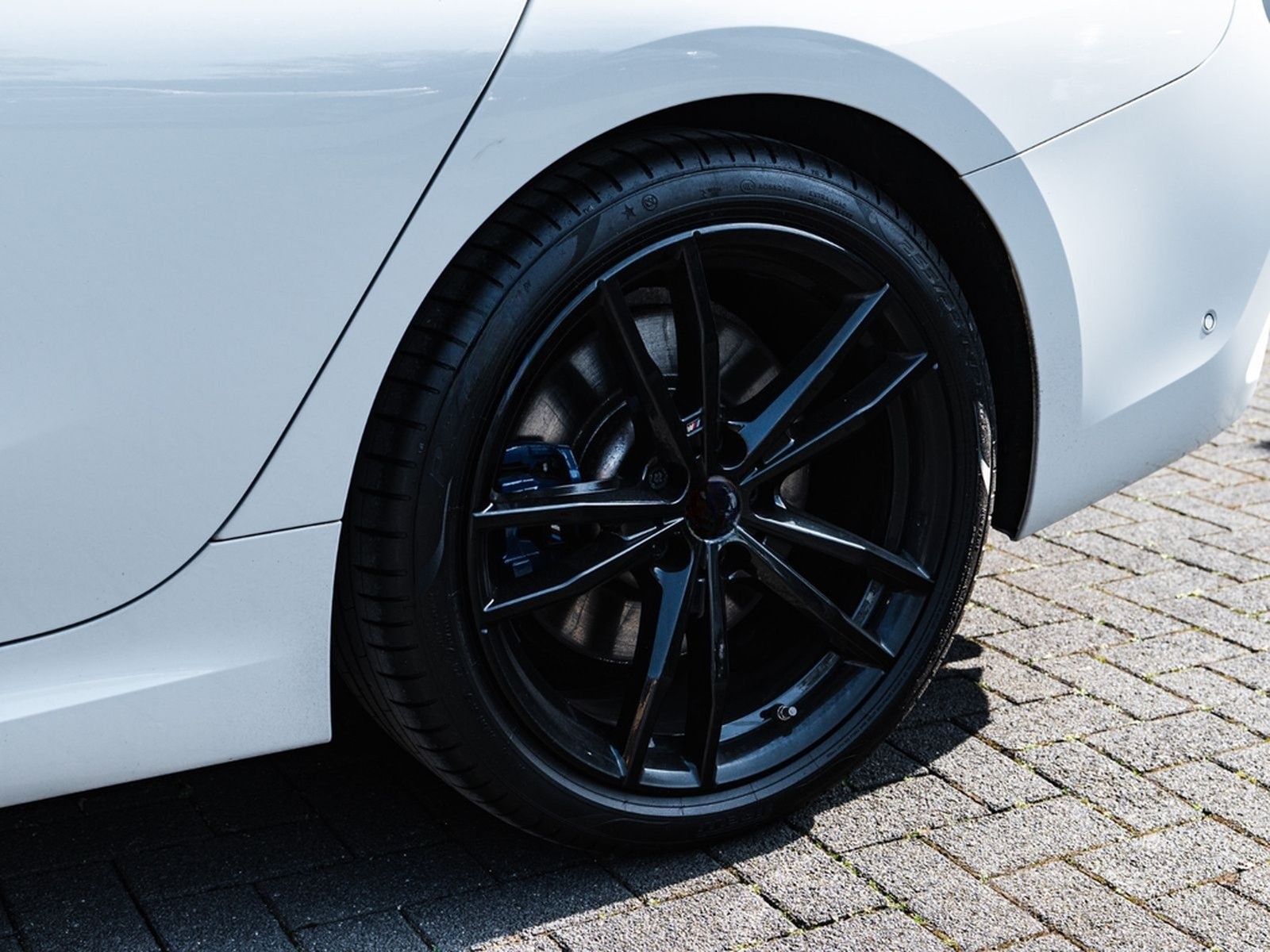 BMW 330 d xDr M Sport Leder NAVI LiCo foto 10