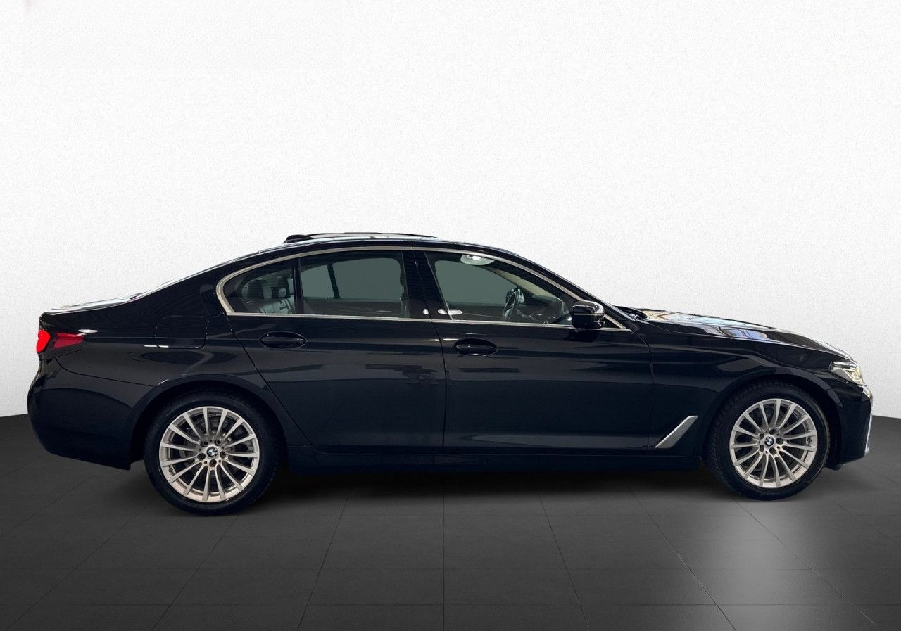 BMW 520d Luxury Laser DA St+Go 360° GSD KomfSi AHK foto 9