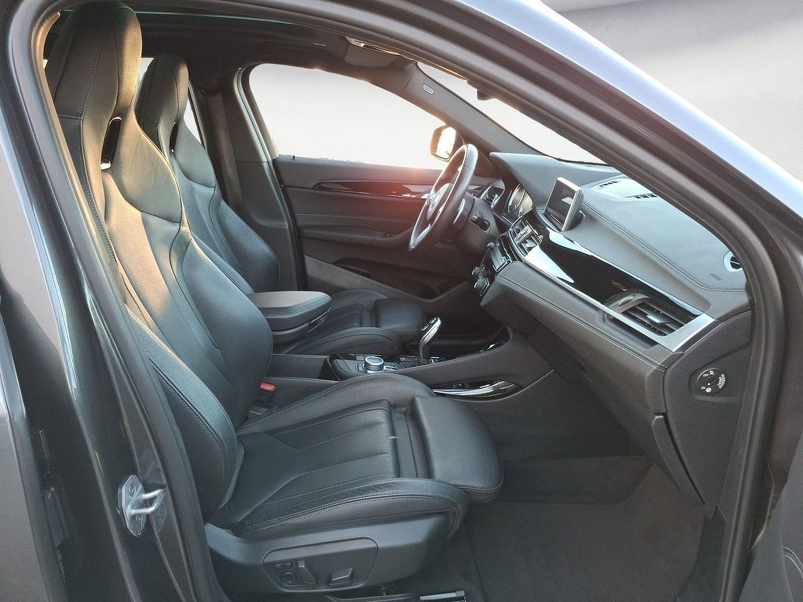 BMW X2 M35i Steptronic Sport Sport Aut. EDC Panorama foto 8