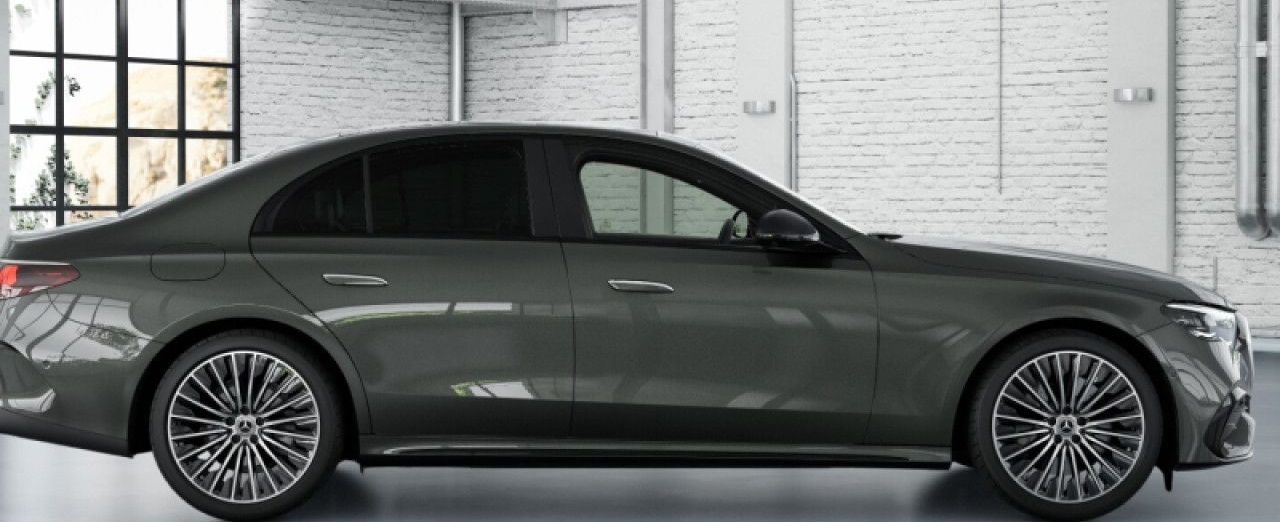 Mercedes-Benz E 200 Edition AMG-Line Fahrass 360° Pano Distr. foto 18