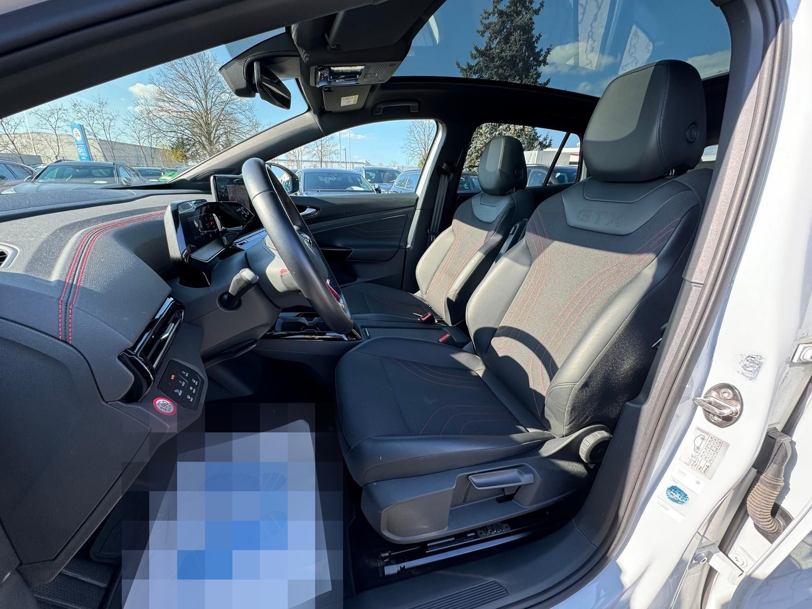 Volkswagen ID.4 GTX 220 kW 4Motion Pano AHK 360° WP HUD foto 8