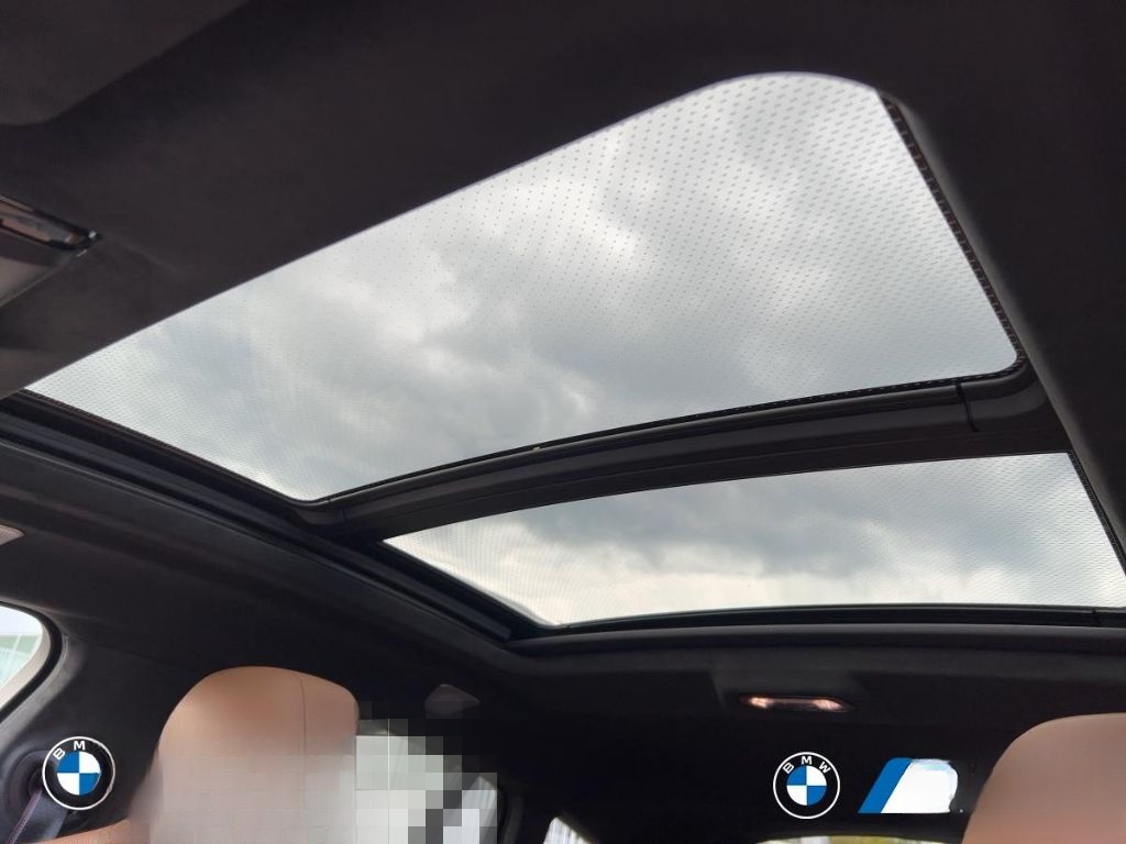 BMW X6 M Competition Soft-Close Panorama Laser B&W foto 20