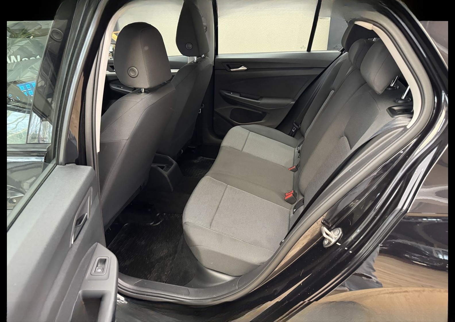 Volkswagen Golf 1.0 TSI Limo LED/Dig.Cockpit/Spurhalte/ foto 17