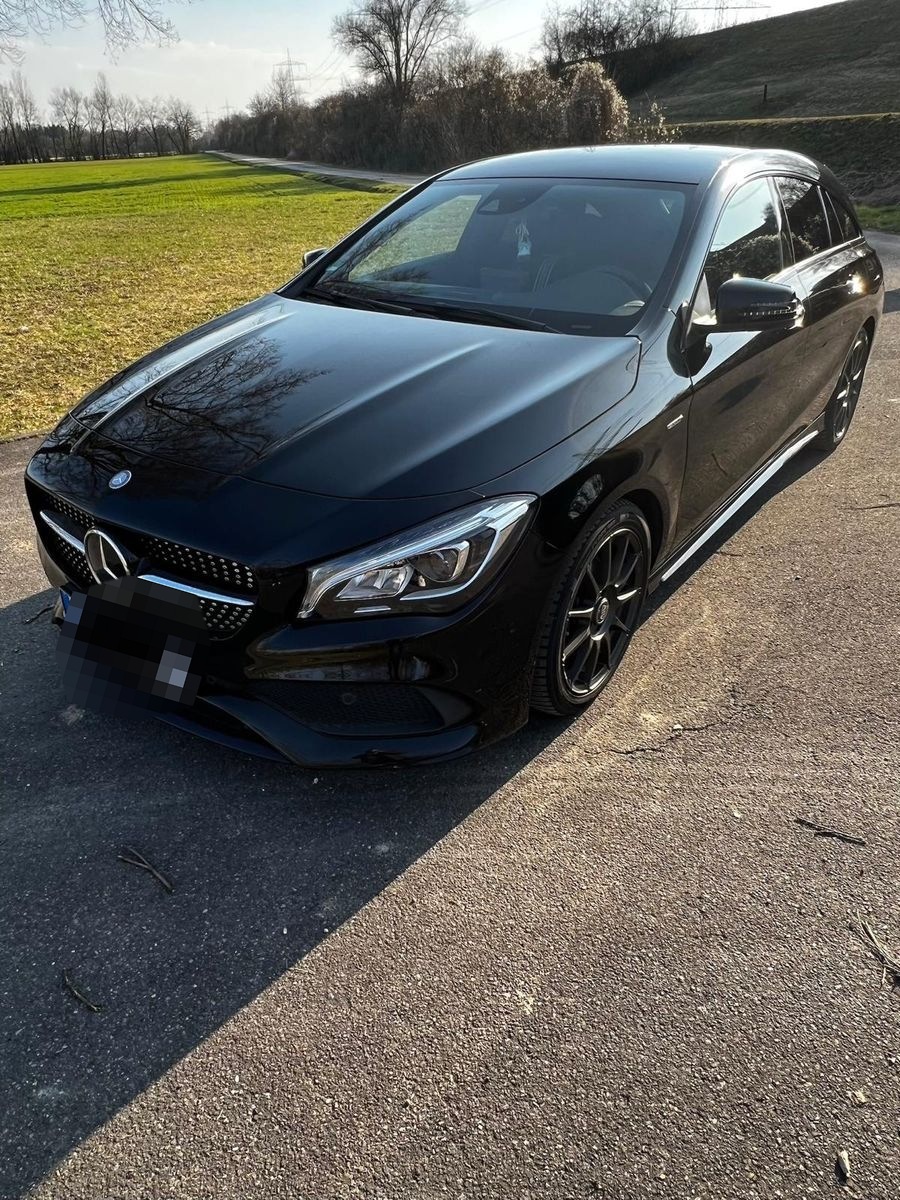 Mercedes-Benz CLA 200 Shooting Brake CLA 200 AMG Line Shoo... foto 2