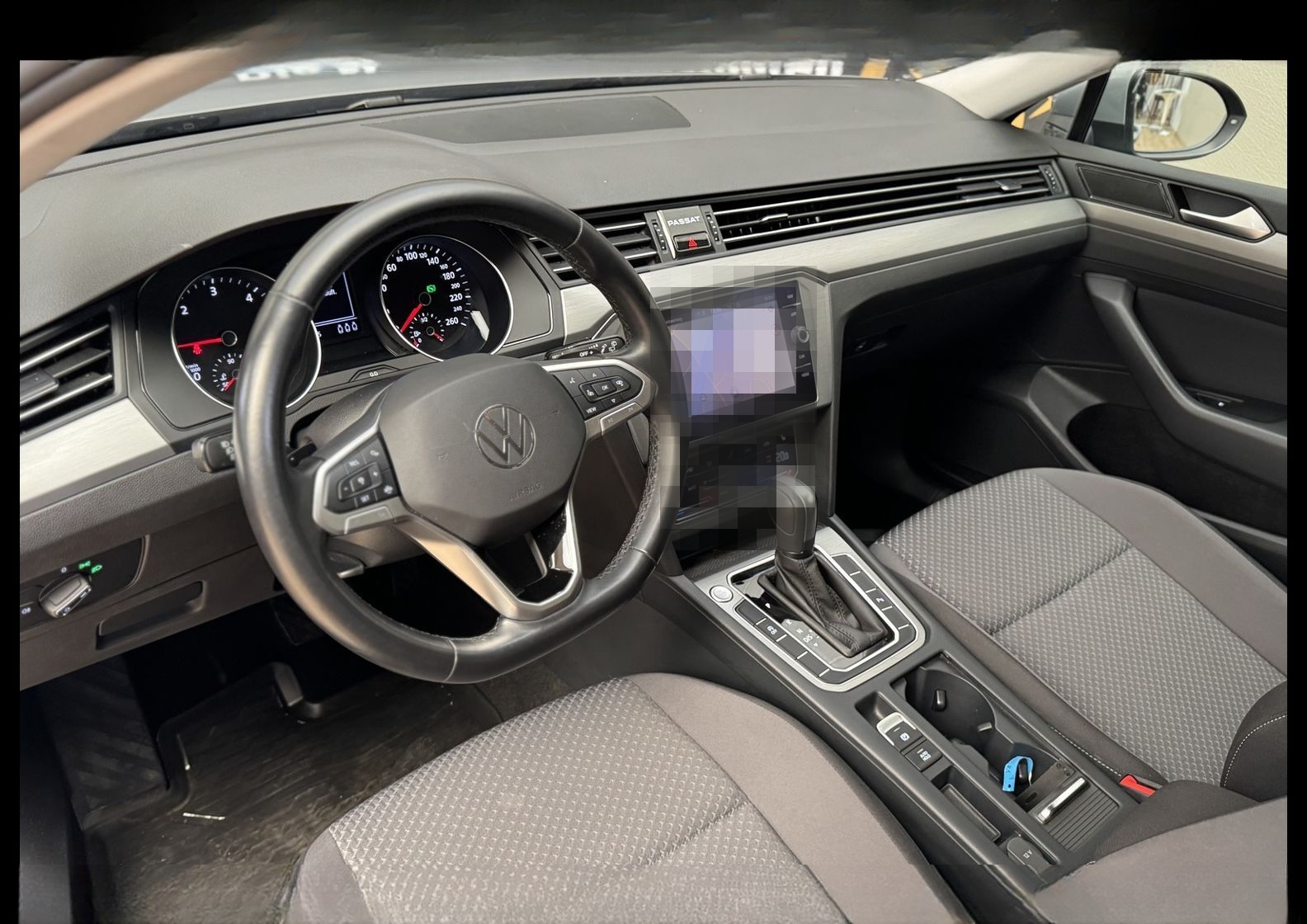 Volkswagen Passat Variant 2.0 TDI DSG Kamera/Navi/LED/ foto 15