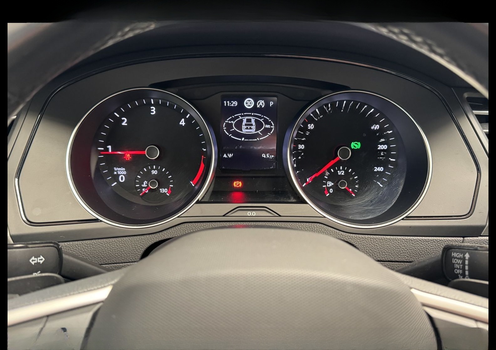Volkswagen Passat Variant 2.0 TDI DSG Kamera/Navi/LED/ foto 24