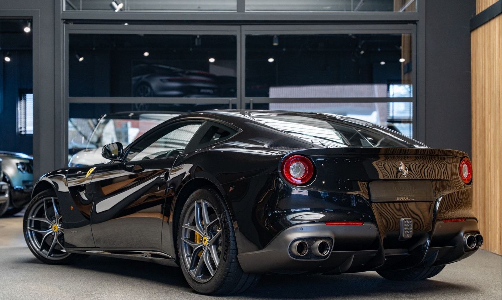 Ferrari F12 Berlinetta HELE FULL Dealer Maintenance 6.3 foto 5