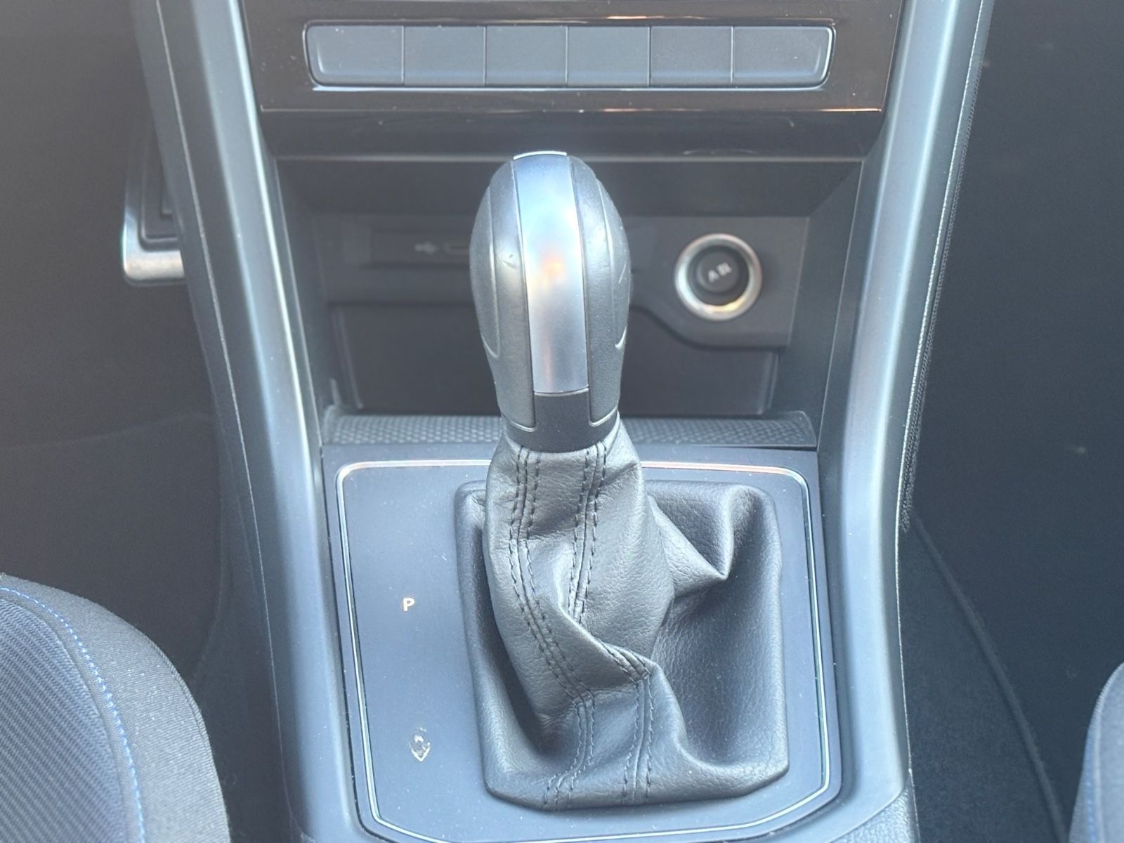 Volkswagen Touran 2.0TDI*United*Automatik*1.Hand*Scheckheft foto 21