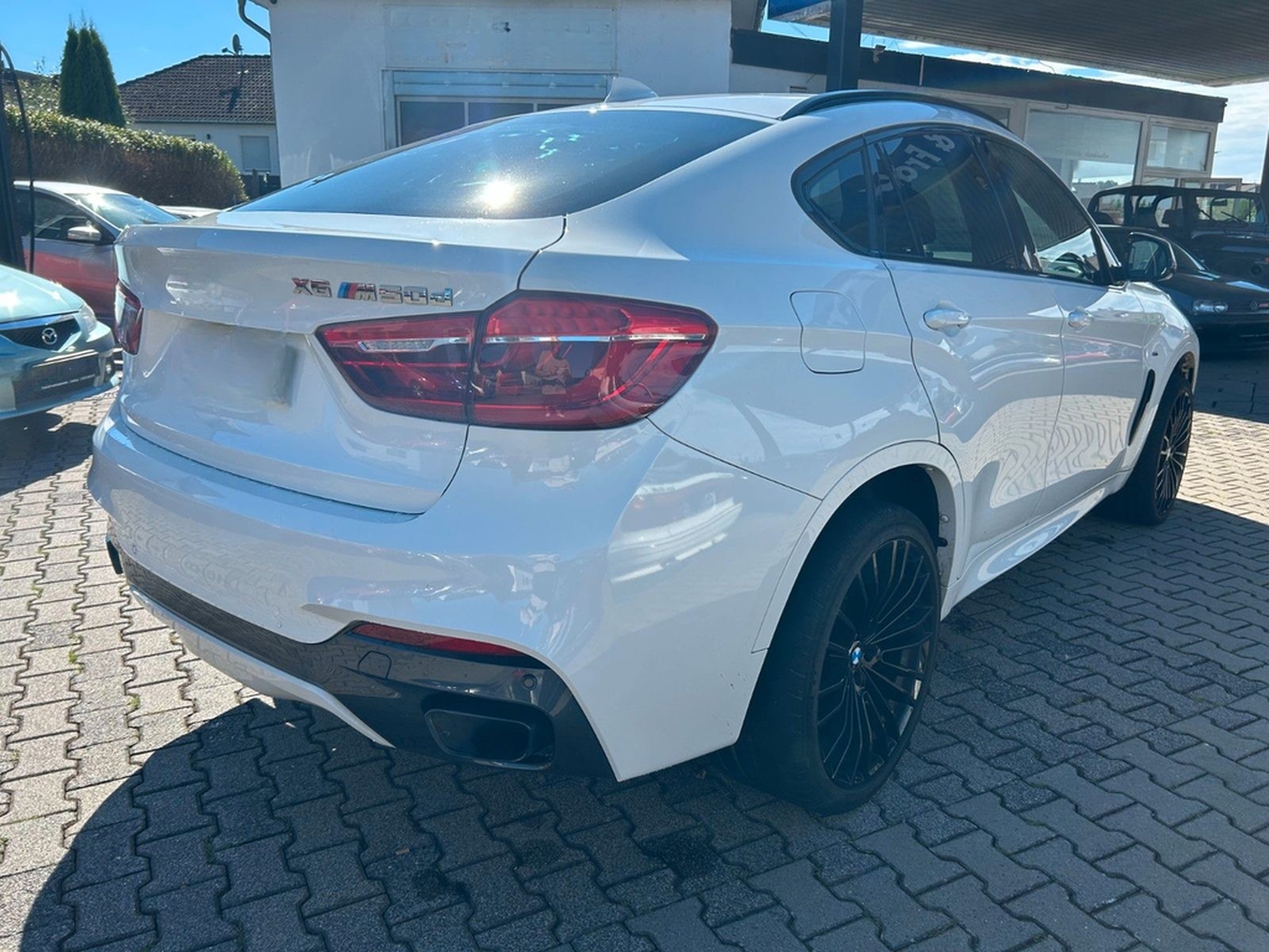 BMW X6 M50d  Tüv, Klima, Scheckheft, AHK, foto 3