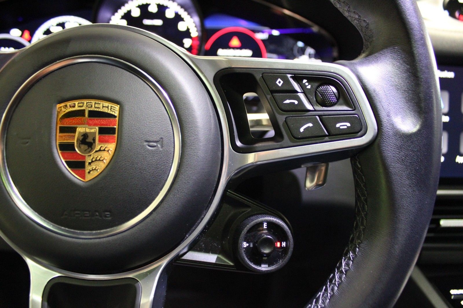 Porsche Cayenne E-Hybrid Platinum Edition foto 16