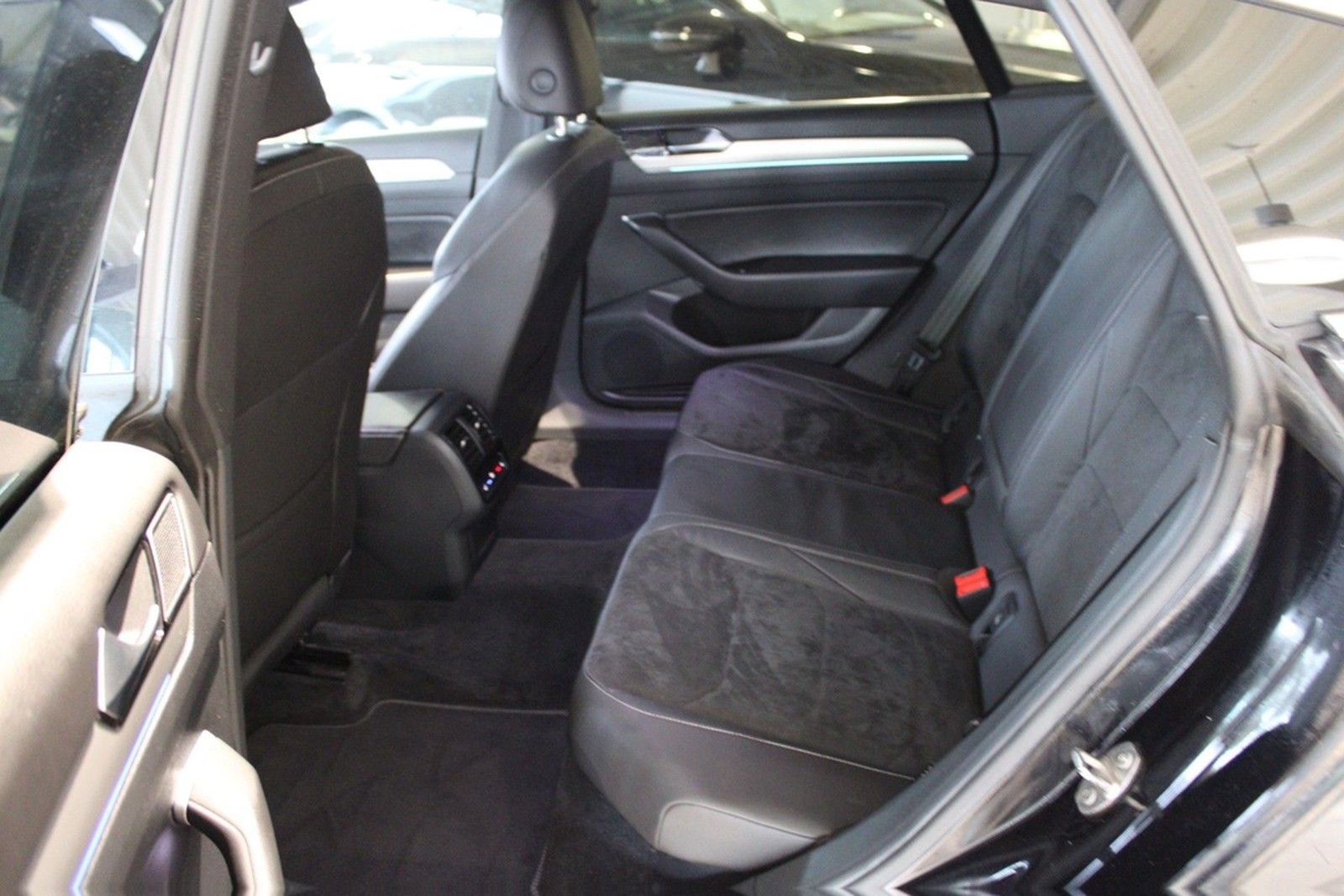 Volkswagen Arteon R-Line Panorama*Standheizung foto 12