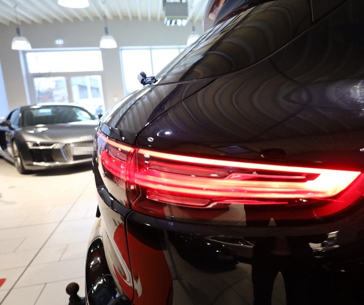 Porsche Cayenne E-Hybrid foto 8