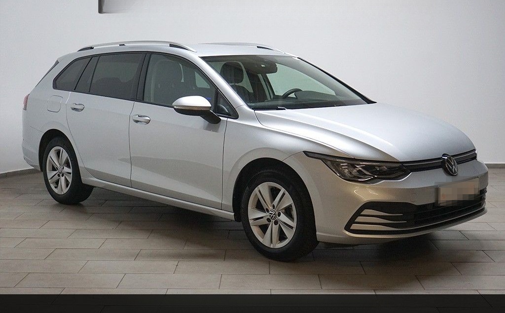 Volkswagen Golf 8 2.0TDI DSG Life Virtual AHK Navi LED ACC  foto 3
