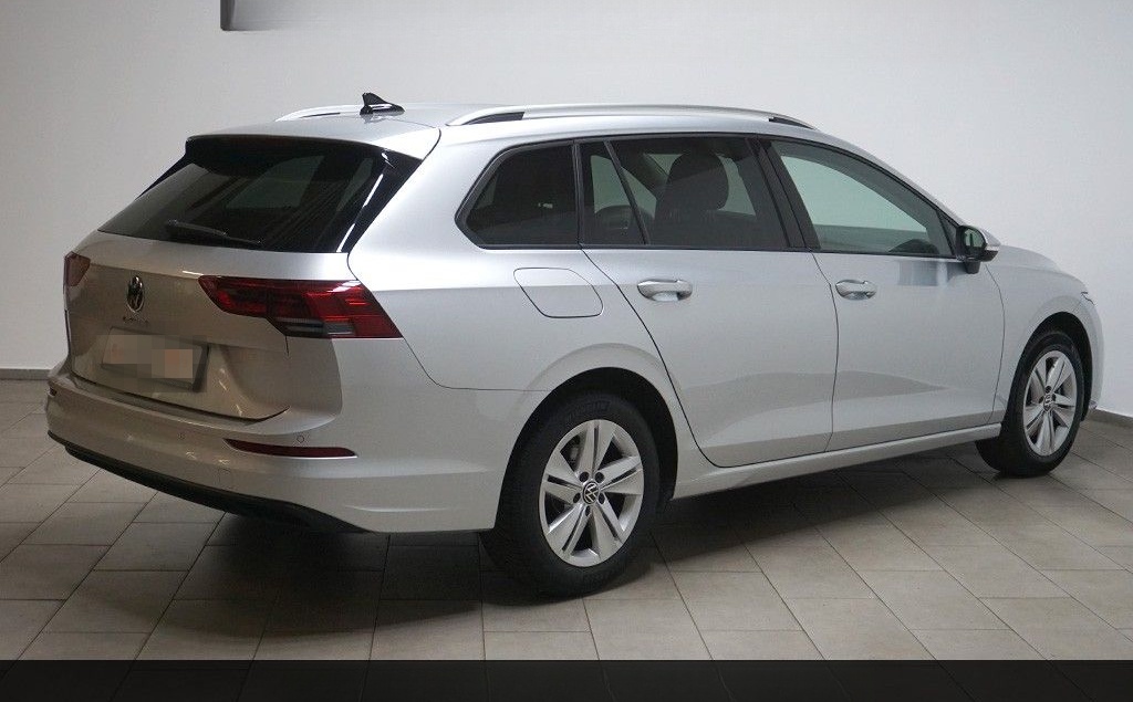 Volkswagen Golf 8 2.0TDI DSG Life Virtual AHK Navi LED ACC  foto 4