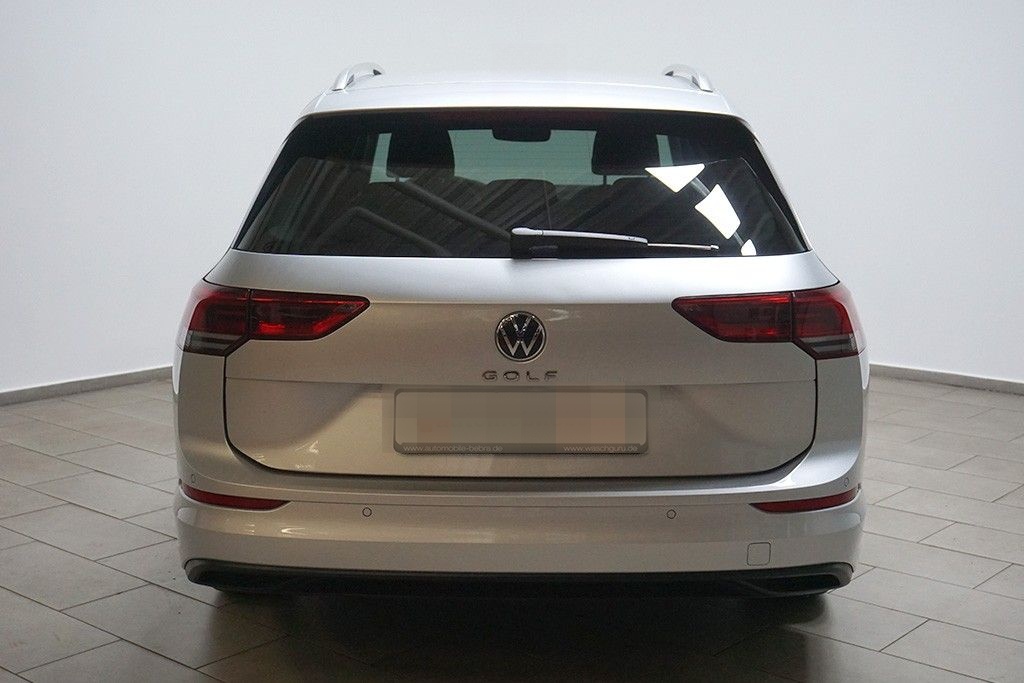 Volkswagen Golf 8 2.0TDI DSG Life Virtual AHK Navi LED ACC  foto 5