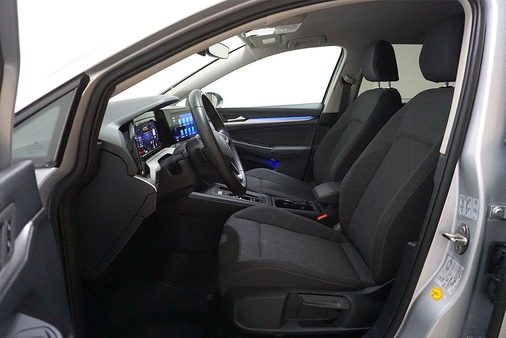 Volkswagen Golf 8 2.0TDI DSG Life Virtual AHK Navi LED ACC  foto 7