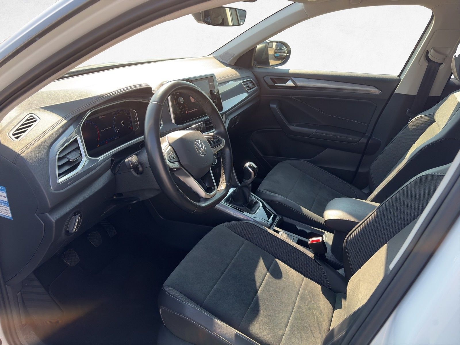 Volkswagen T-Roc Style 1.0 TSI 6-Gang /Sitzhz/LED/CarPlay foto 8