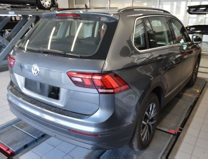 Volkswagen Tiguan 1.5 TSI Comfortline AHK KAMERA SHZ foto 2