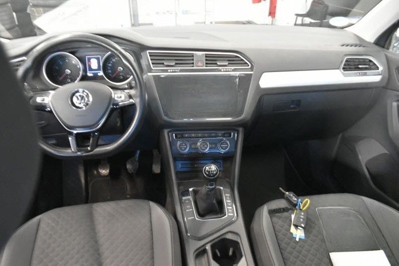 Volkswagen Tiguan 1.5 TSI Comfortline AHK KAMERA SHZ foto 3