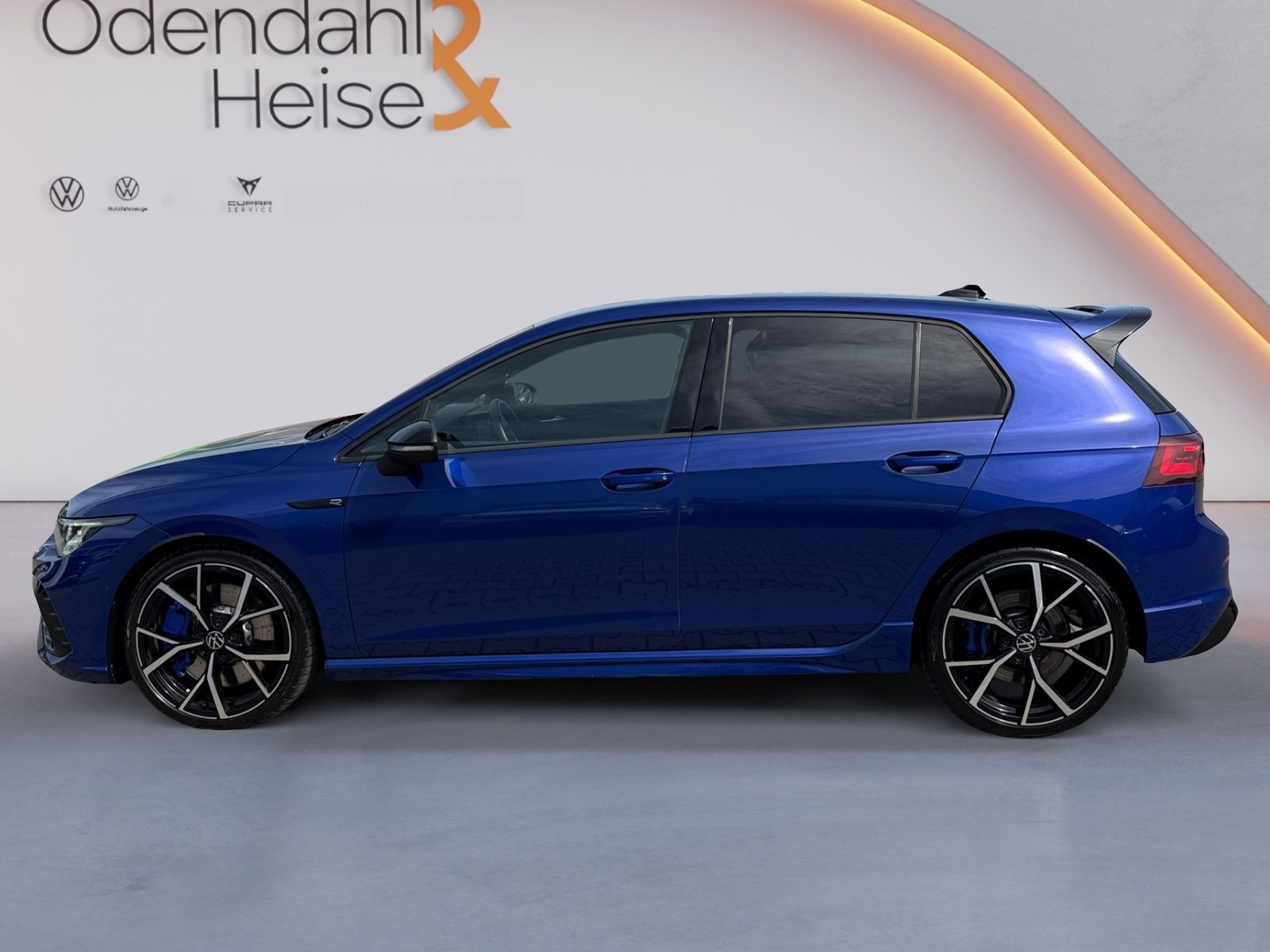 Volkswagen Golf R 2,0 l TSI OPF 4MOTION DSG HEAD-UP/ 270km/ foto 2