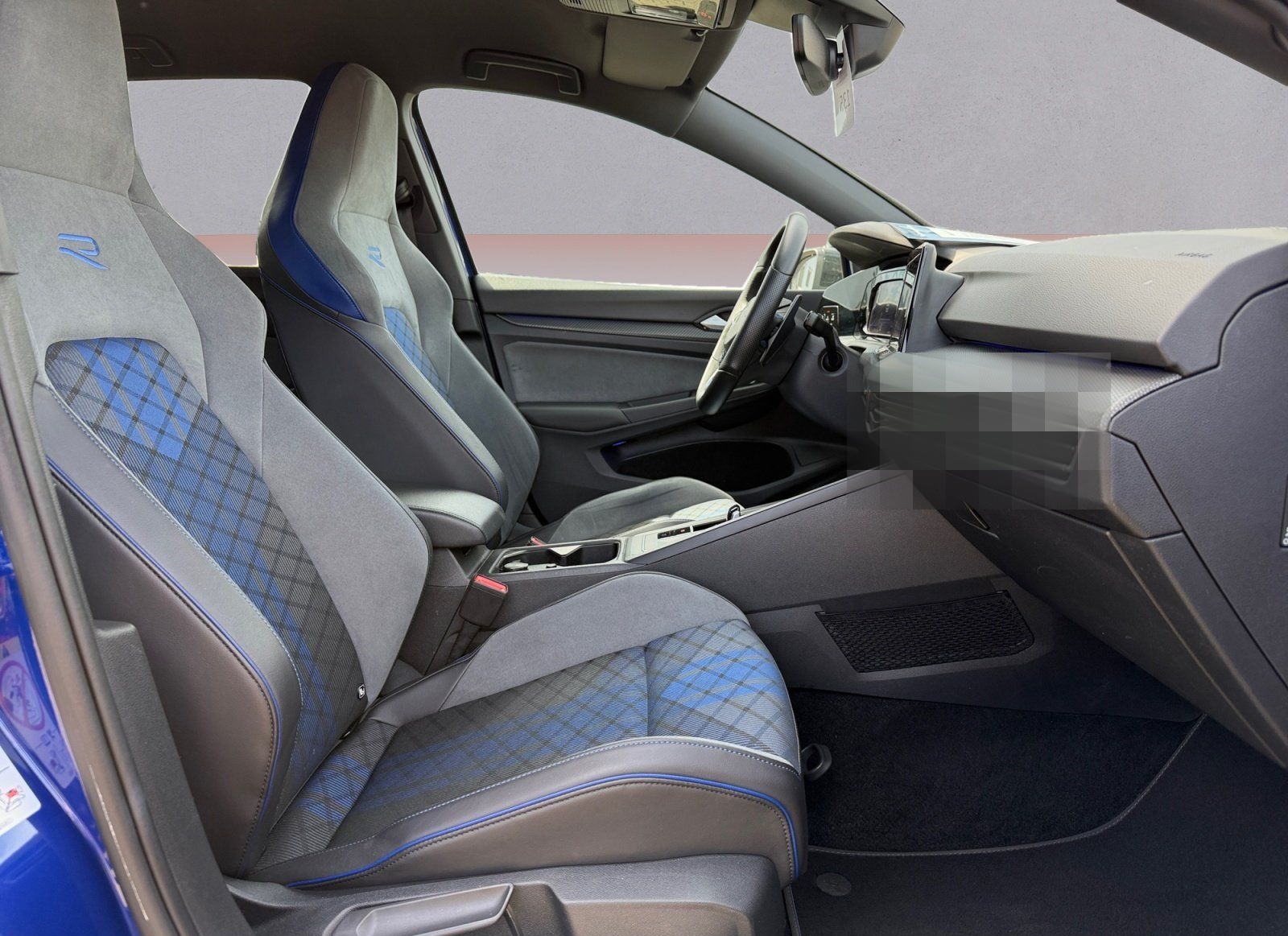 Volkswagen Golf R 2,0 l TSI OPF 4MOTION DSG HEAD-UP/ 270km/ foto 15